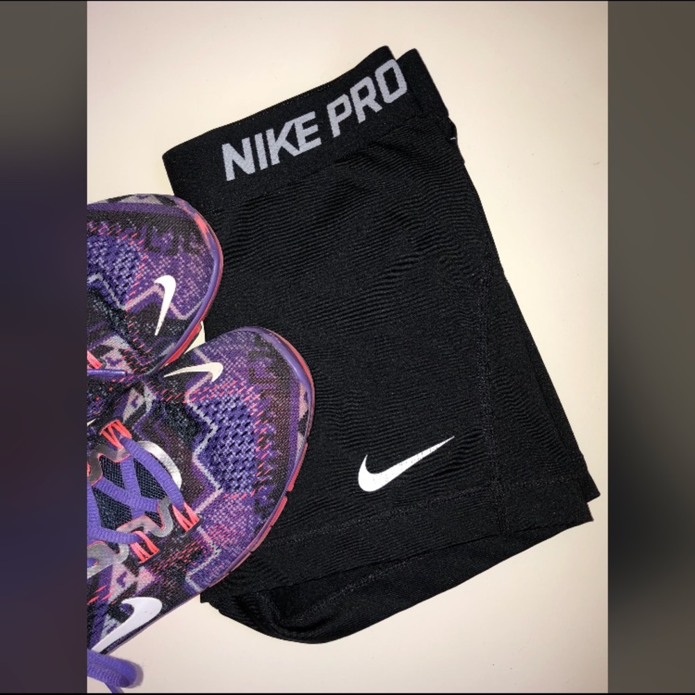 Nike pro dri-fit black spandex shorts S